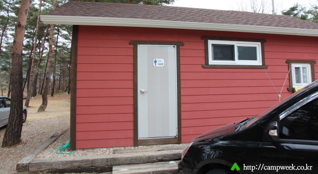 설악 오토 캠핑장(솔방울 펜션)