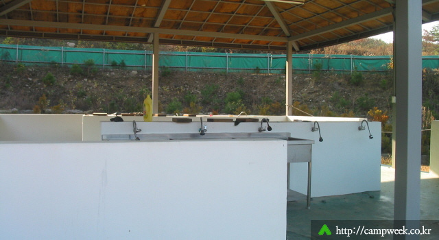 모험레포츠 연수원 캠핑장