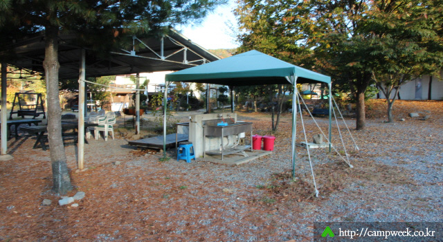 고드래미 캠핑장