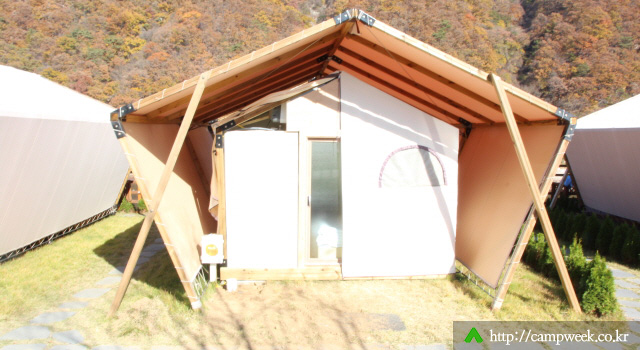 휴토피아 글램핑